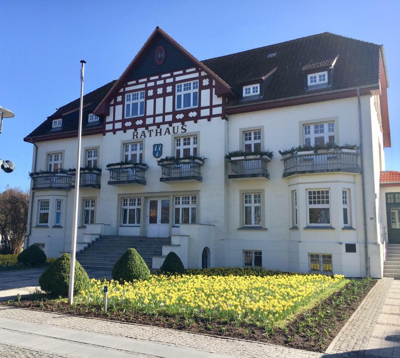 Fewo Strandstrasse - Fuehrt Auf Die Schoene Ostsee-Seebruecke Kuehlungsborn Ngoại thất bức ảnh